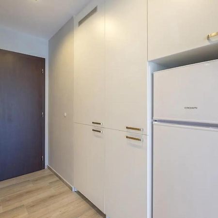 Quiet & Airy Modern Apt. Top Centre Free Parking صوفيا المظهر الخارجي الصورة