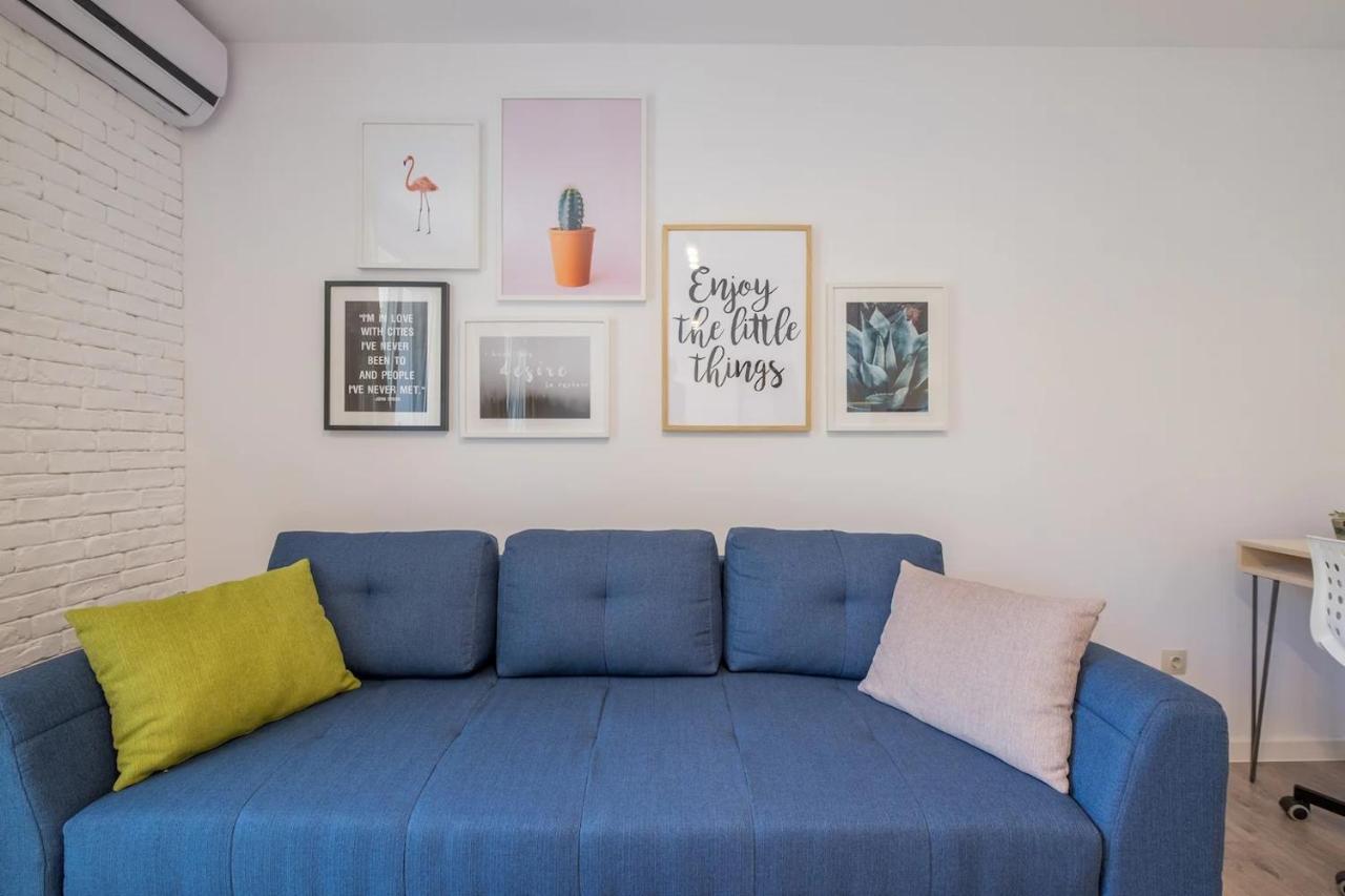 Quiet & Airy Modern Apt. Top Centre Free Parking صوفيا المظهر الخارجي الصورة