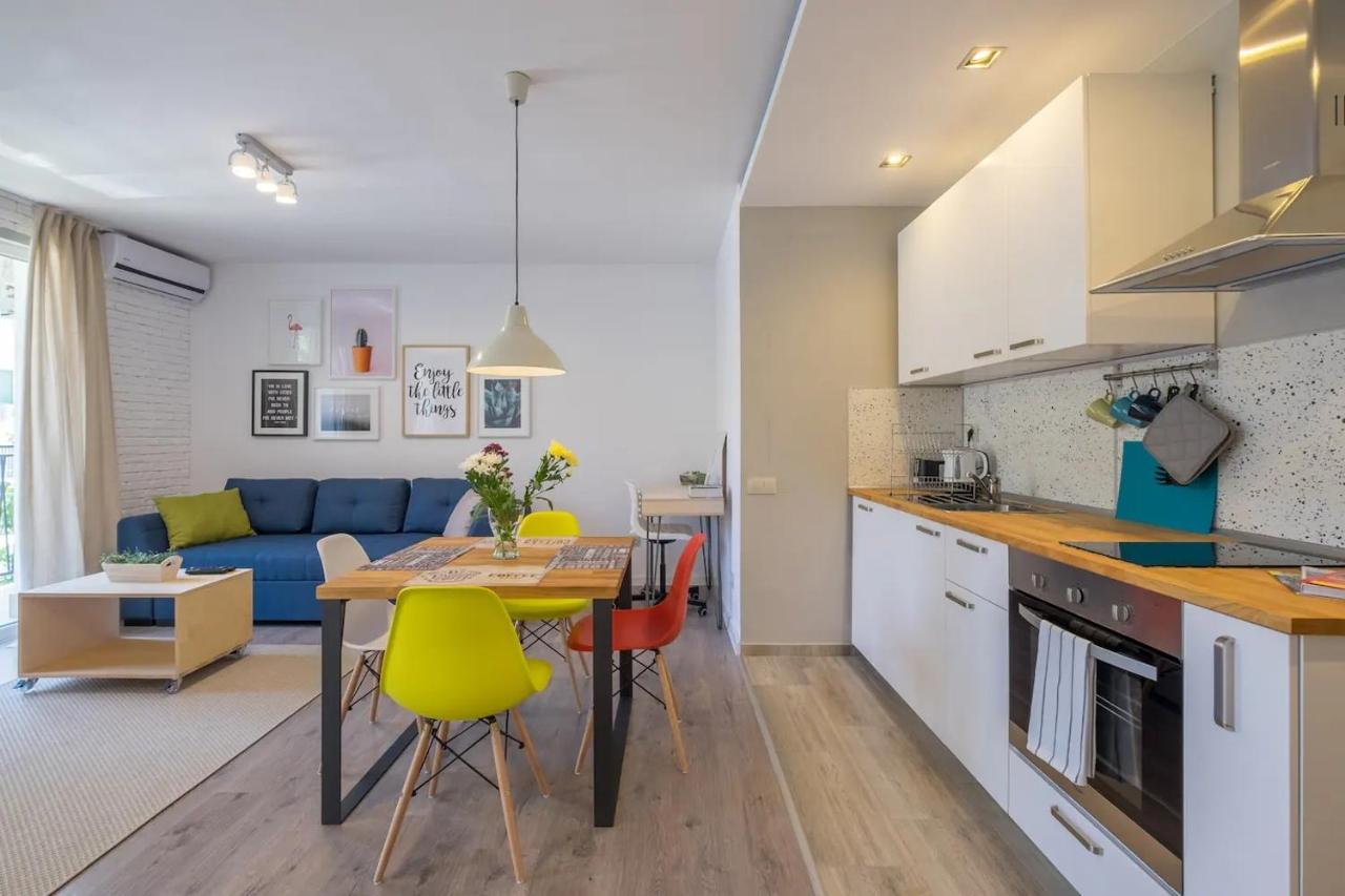 Quiet & Airy Modern Apt. Top Centre Free Parking صوفيا المظهر الخارجي الصورة
