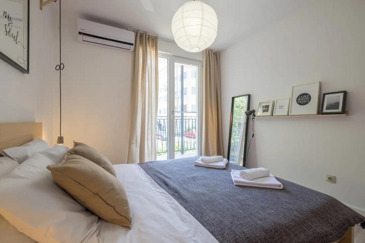 Quiet & Airy Modern Apt. Top Centre Free Parking صوفيا المظهر الخارجي الصورة